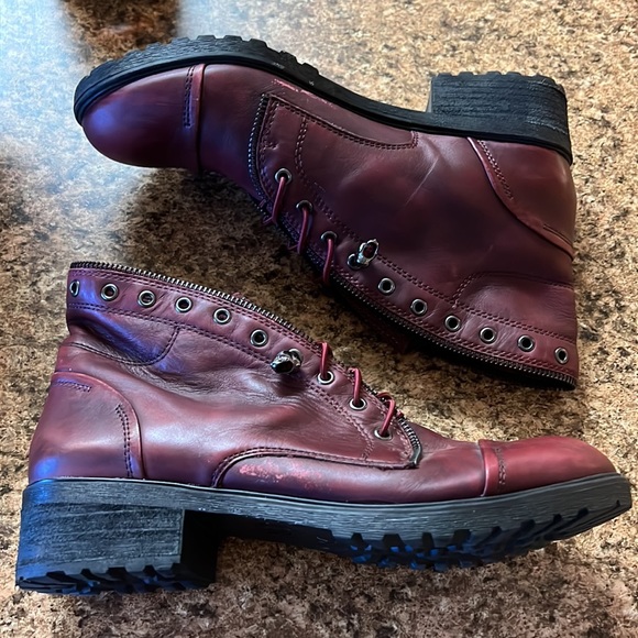 Gianni Bini Shoes - Gianni Bini Maroon Skull Embellished Low Profile Combat Boots Size 10